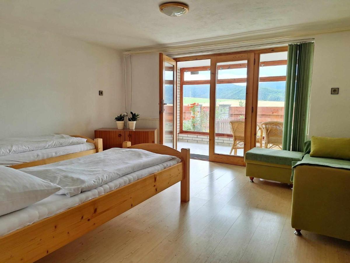Apartman Pod Maliarkou Vychodna Dış mekan fotoğraf